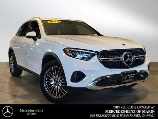 2025 Mercedes-Benz GLC 300 
