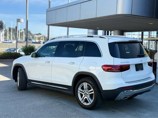 2020 Mercedes-Benz GLB 250 