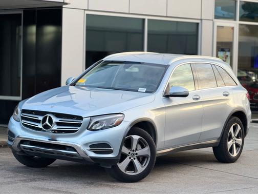 2018 Mercedes-Benz GLC 300 