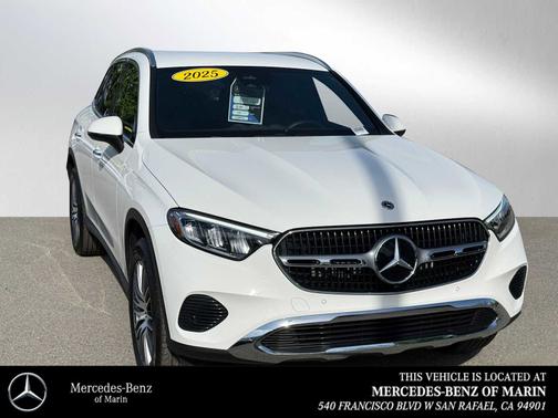 2025 Mercedes-Benz GLC 300