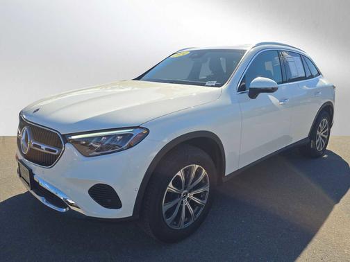 2024 Mercedes-Benz GLC 300 