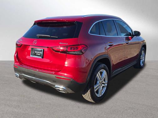 2021 Mercedes-Benz GLA 250 