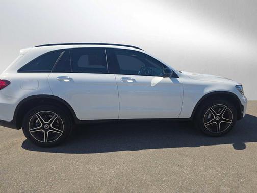 2022 Mercedes-Benz GLC 300 Base