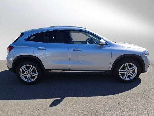 2021 Mercedes-Benz GLA 250 Base