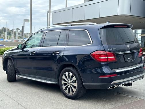 2018 Mercedes-Benz GLS 450 