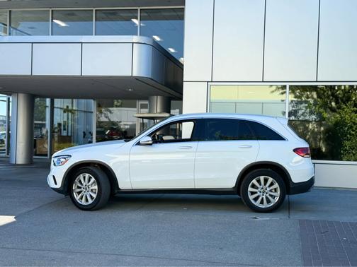 2020 Mercedes-Benz GLC 300 