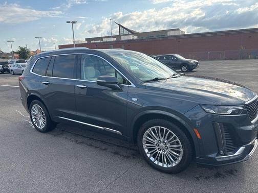 2020 Cadillac XT6 Premium Luxury AWD