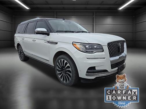 2022 Lincoln Navigator Black Label