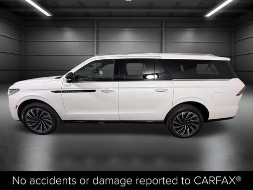 2025 Lincoln Navigator Black Label