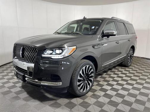 2023 Lincoln Navigator Black Label