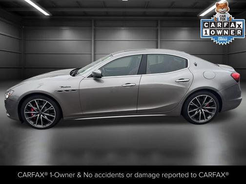 2022 Maserati Ghibli Modena Q4