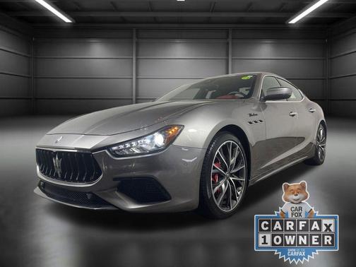 2022 Maserati Ghibli Modena Q4