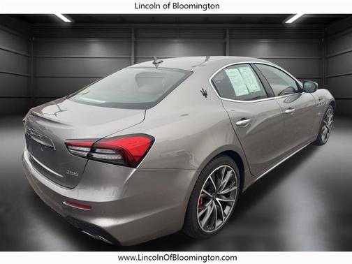 2022 Maserati Ghibli Modena Q4