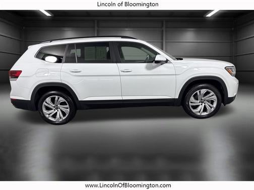 2022 Volkswagen Atlas 2.0T SE w/Technology 4MOTION