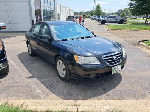 2010 Hyundai SONATA GLS