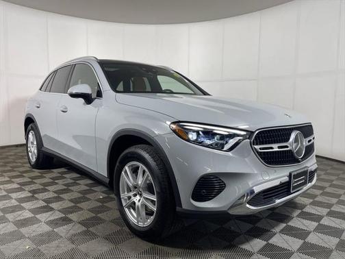 2025 Mercedes-Benz GLC 300 4MATIC