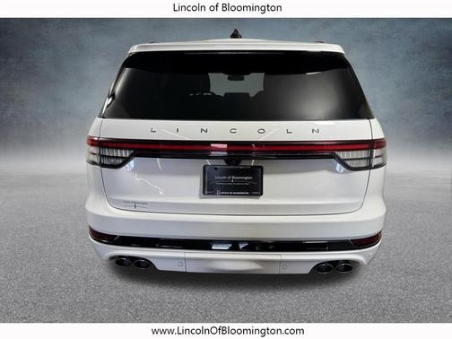 PRISTINE WHITE MET 3C 2025 Lincoln Aviator Reserve AWD