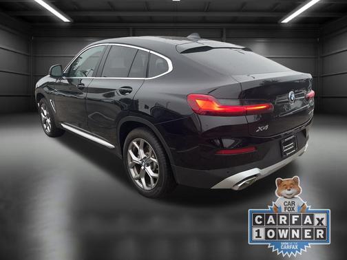 2025 BMW X4 xDrive30i