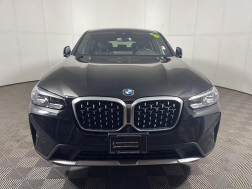 2025 BMW X4 xDrive30i