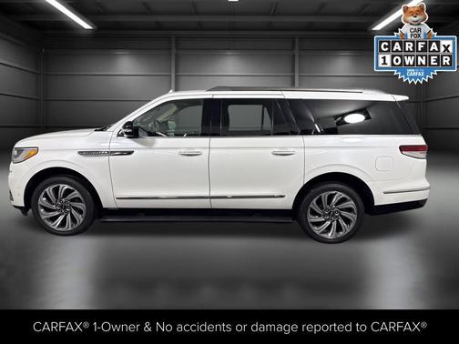 2023 Lincoln Navigator Reserve