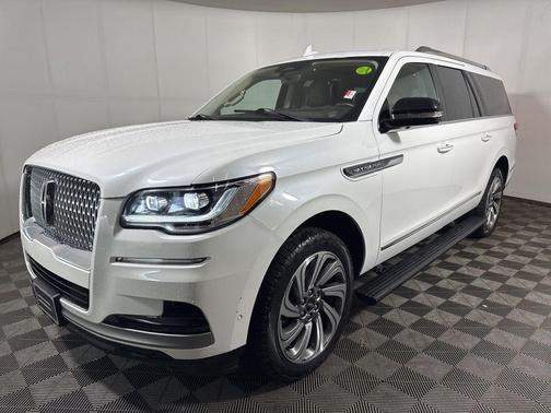 2023 Lincoln Navigator Reserve