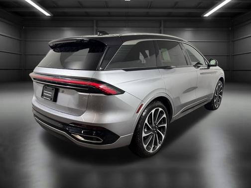 2026 Lincoln Nautilus Black Label