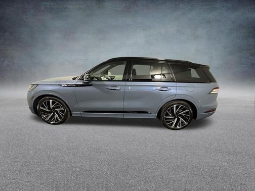 WHISPER BLUE MET CC 2026 Lincoln Aviator Black Label AWD