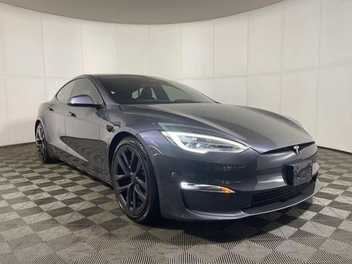 2021 Tesla Model S Plaid