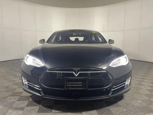 2015 Tesla Model S 85D