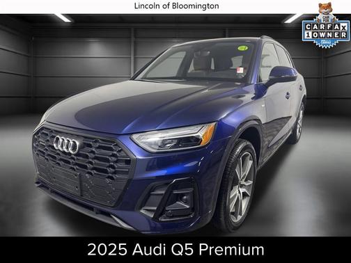 Navarra Blue Metallic 2025 Audi Q5 45 S line Premium