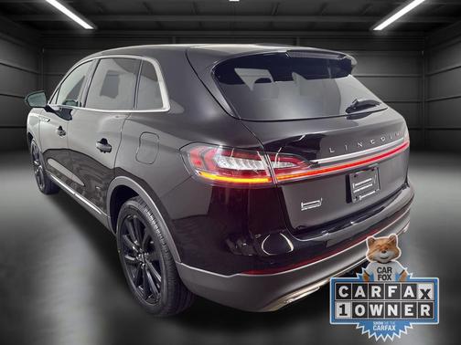 2021 Lincoln Nautilus Reserve