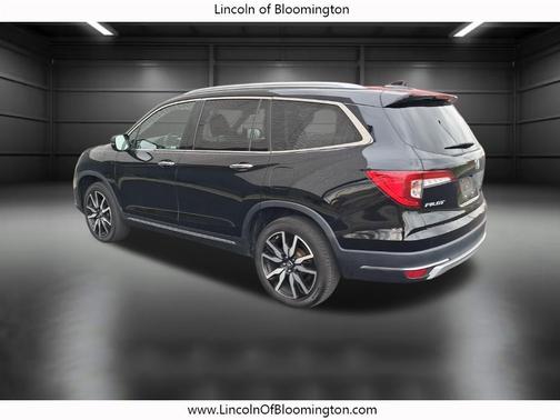 2020 Honda Pilot Touring 8-Passenger