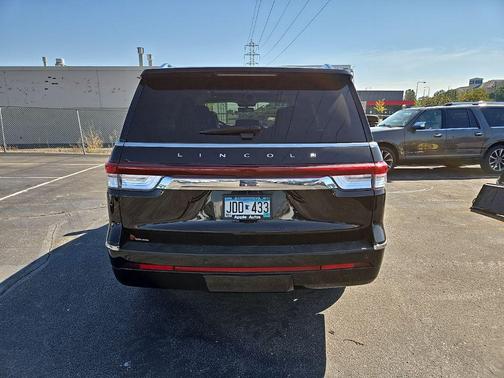 2022 Lincoln Navigator Reserve