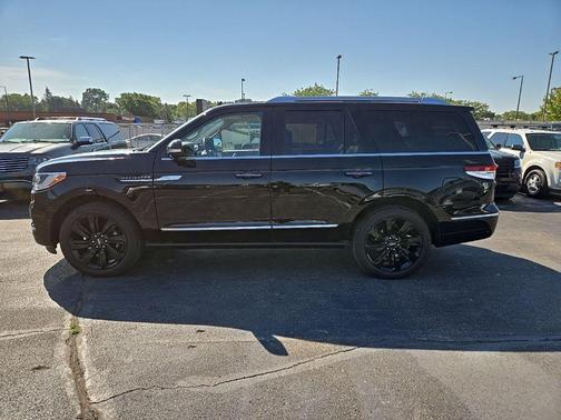 2022 Lincoln Navigator Reserve