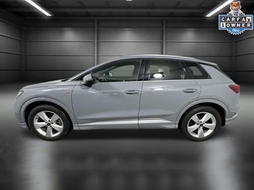 2024 Audi Q4 e-tron Premium Plus 55 quattro