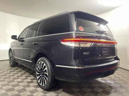 2024 Lincoln Navigator Black Label