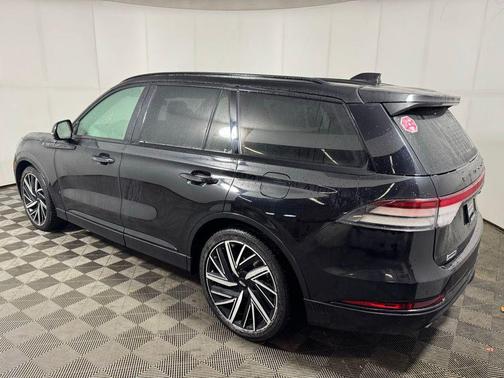 2025 Lincoln Aviator Black Label AWD