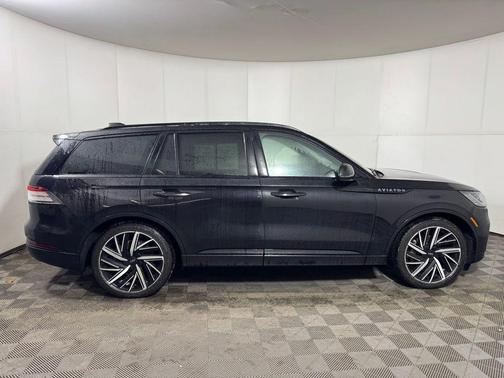 2025 Lincoln Aviator Black Label AWD