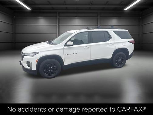 2022 Chevrolet Traverse LT Leather