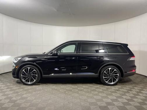 2022 Lincoln Aviator Reserve AWD