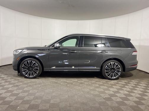 2022 Lincoln Aviator Black Label AWD