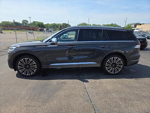 2022 Lincoln Aviator Black Label AWD