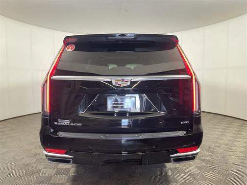 2023 Cadillac Escalade ESV Premium Luxury