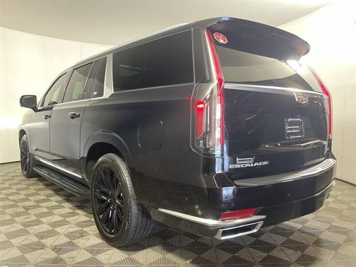 2023 Cadillac Escalade ESV Premium Luxury