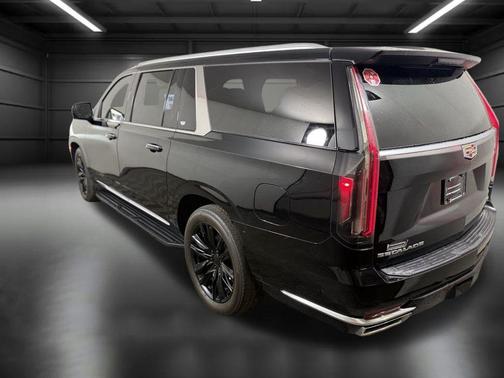 2023 Cadillac Escalade ESV Premium Luxury