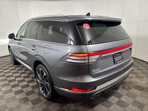 2022 Lincoln Aviator Reserve AWD
