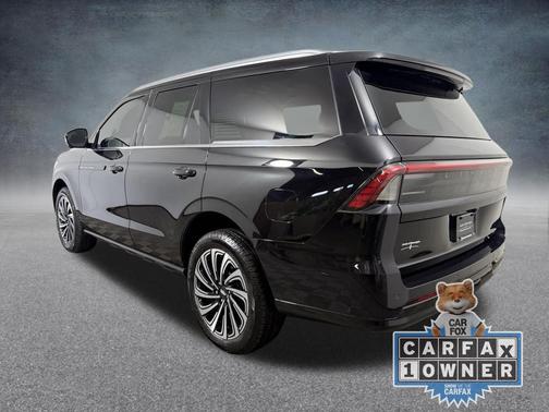 INFINITE BLACK MET CC 2025 Lincoln Navigator Black Label