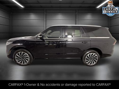 INFINITE BLACK MET CC 2025 Lincoln Navigator Black Label