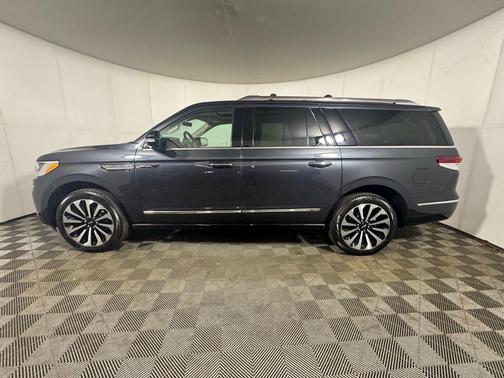 STARLIGHT GRAY METALLIC 2022 Lincoln Navigator Reserve