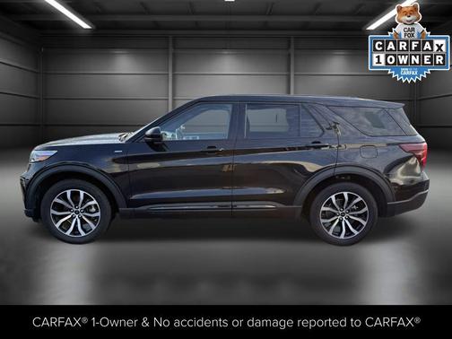 2022 Ford Explorer ST-Line